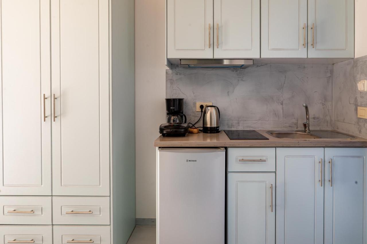 לוטרו Molos Apartments מראה חיצוני תמונה