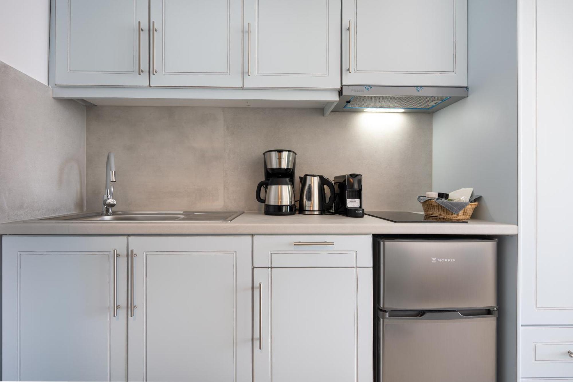 לוטרו Molos Apartments חדר תמונה
